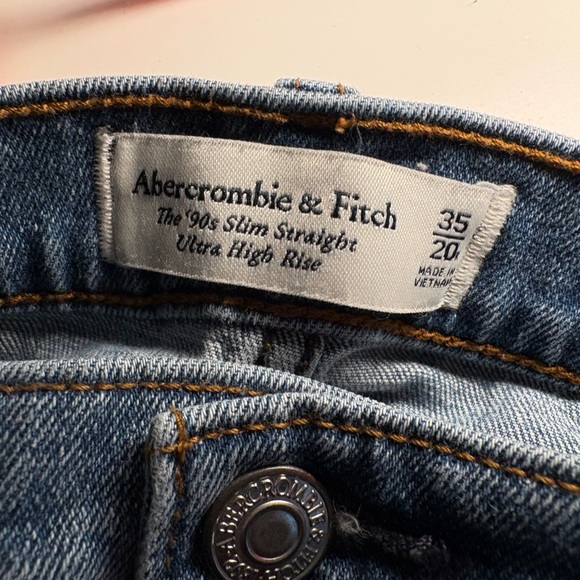 Abercrombie & Fitch The 90s Slim Straight Ultra High Rise Distressed Blue Jeans - Picture 6 of 7